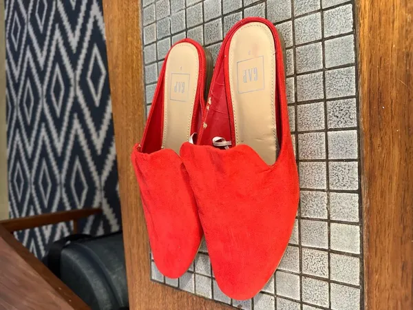 GAP Women’s Bright Red Slip-On Mules 8 - Image 2