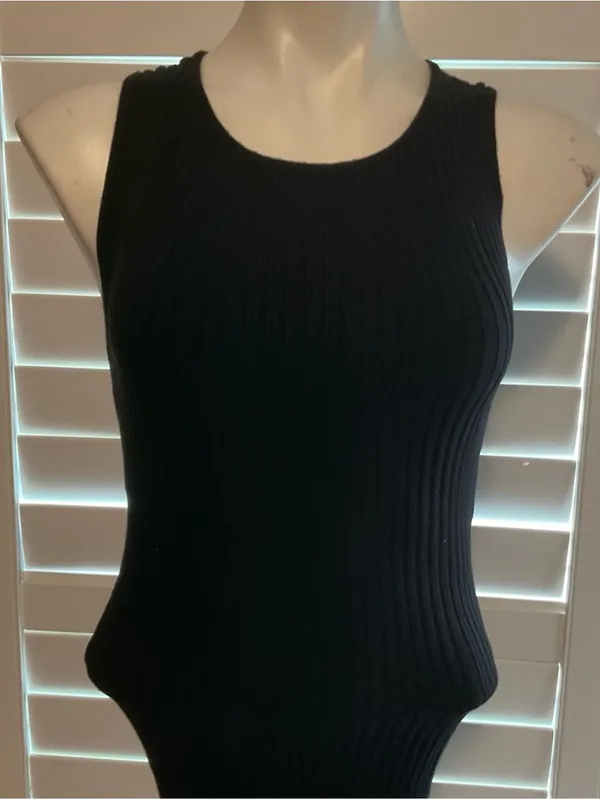 Forever 21 Black Ribbed Maxi Dress - Image 2