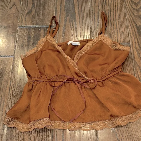 American Eagle Outfitters Lace Camisole Y2K Bella Swan babydoll camisole xsmall - Image 2