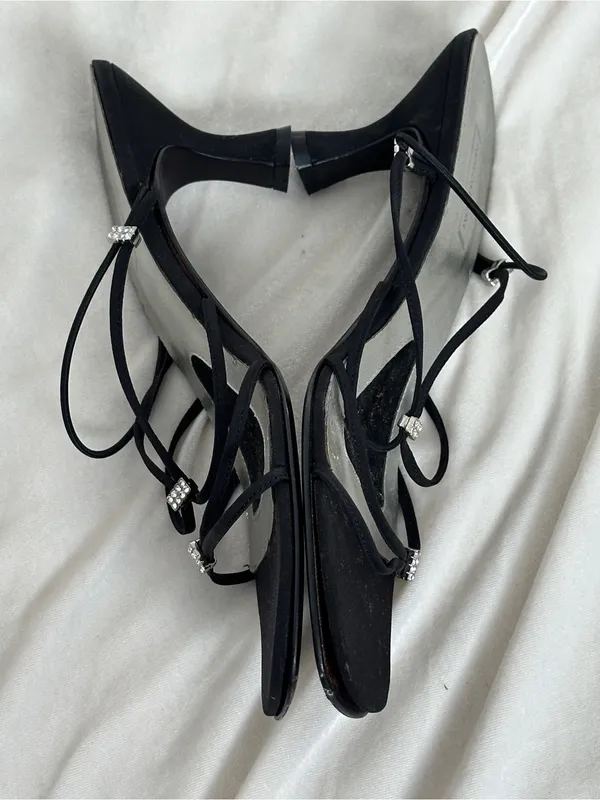 Vintage Nordstrom Black Strappy Rhinestone Low Kitten Heel Sandals Narrow 9.5 - Image 2