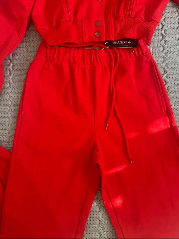 SWANK Red Cropped Jacket & Jogger Sweatpants Set - Image 6