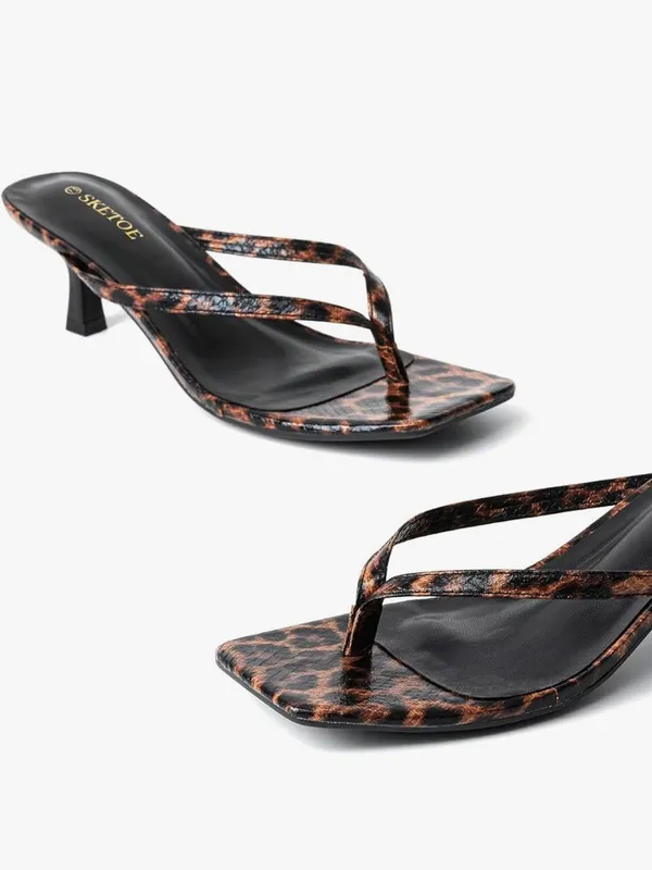 Leopard Print Kitten Heel Flip Sandal - Image 4