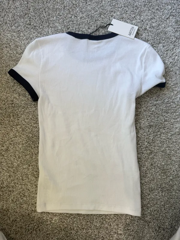 Aritzia HomeStretch™ Rib Crew T-Shirt - Image 9