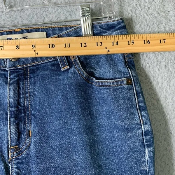 Gap Jeans Womens 6 Flare Stretch Medium Wash‎ Stretch Cotton Lycra Spandex - Image 5
