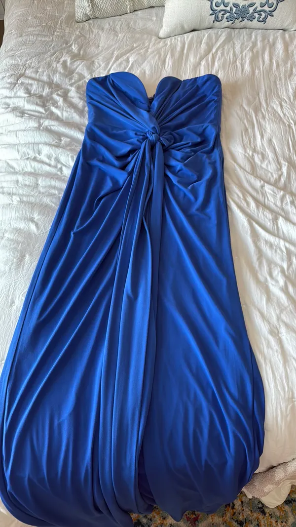 Blue Formal Dress Lulus - Image 4