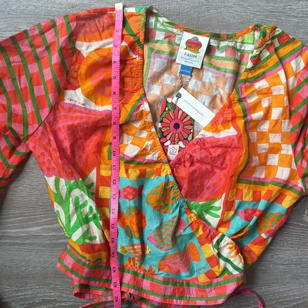 NEW Farm Rio x Anthropologie Bell-Sleeve Wrap Top Large - Image 10