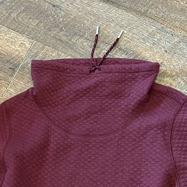 L.L. Bean Quilted Turtleneck Pullover Women's Sweatshirt, Mockneck Tunic Medium‎ - Image 3
