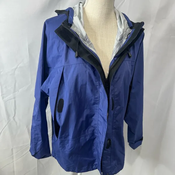 LL Bean navy blue wind breaker jacket - Image 16