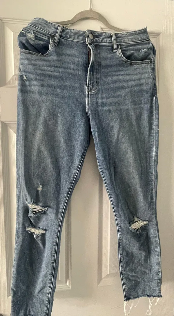 Abercrombie Jeans - Image 2