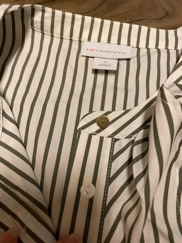 Liz Claiborne Sleeveless Olive and White Striped Peplum Cotton Top Size Small - Image 7