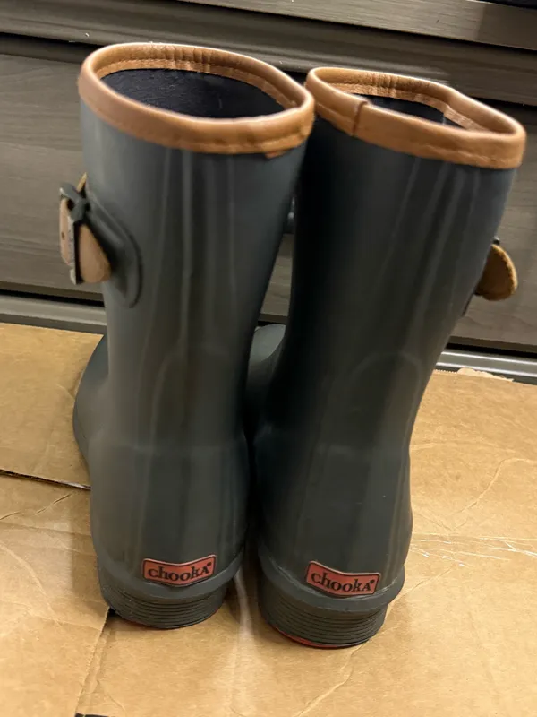 Chooka Women’s City Solid Mid boot size 8  - Image 4