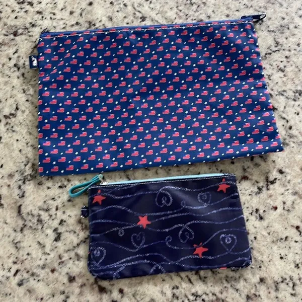 Set Of 2 Vera Bradley Vineyard Vines Womens Cosmetic Pouch Clutch Blue Red‎ - Image 4