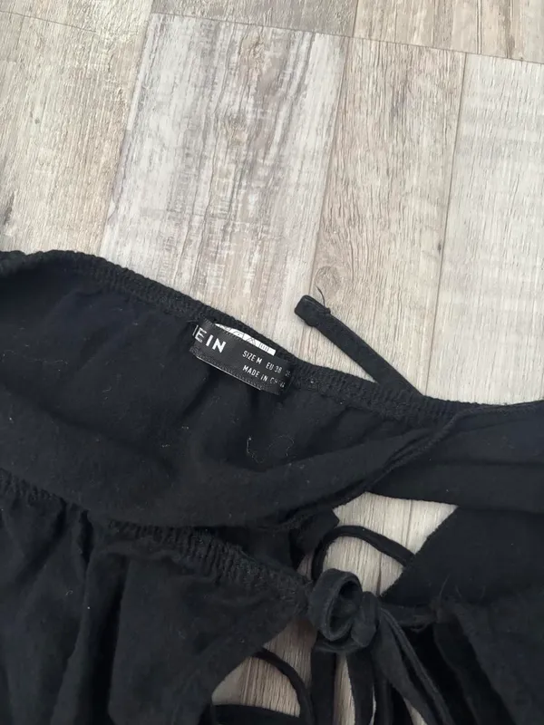 Shein Halter Crop Top Tie - Image 3