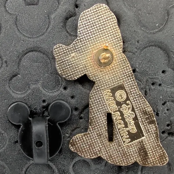 Disney parks vintage Art of Disney old-fashioned Pluto doll plush trading pin - Image 3