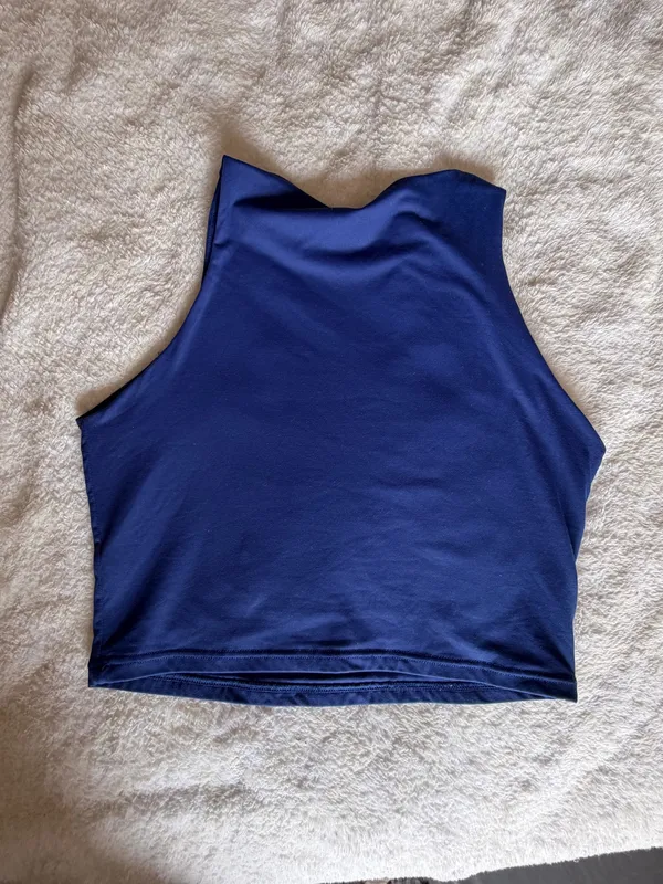 Reoria Halter Top Blue Size L - Image 3