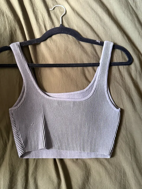 Babaton Aritzia Top Sculpt Knit - Image 2