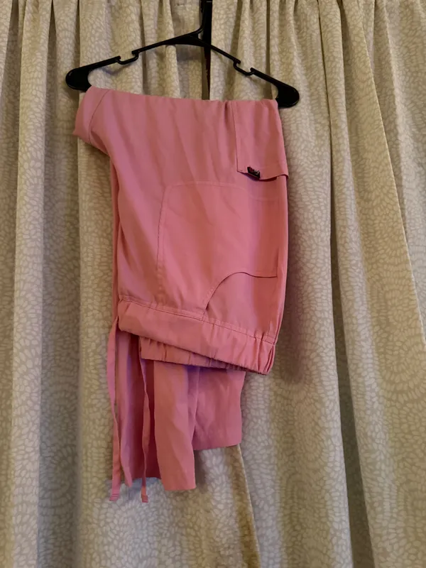 Koi Lite Scrubs Pink Size 2X - Image 3