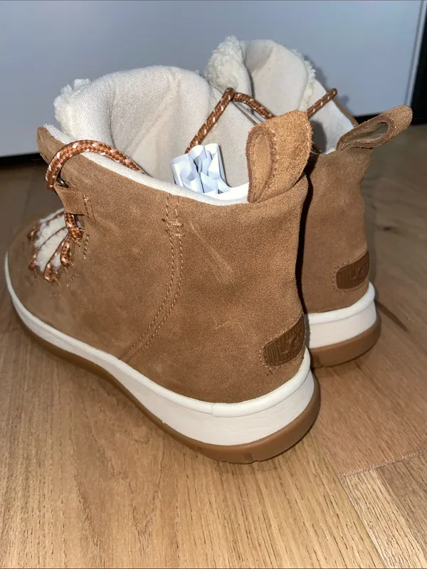 UGG Lakesider Heritage Chestnut Suede Shearling Lace-Up Ankle Boot Size 10 NWOB - Image 7