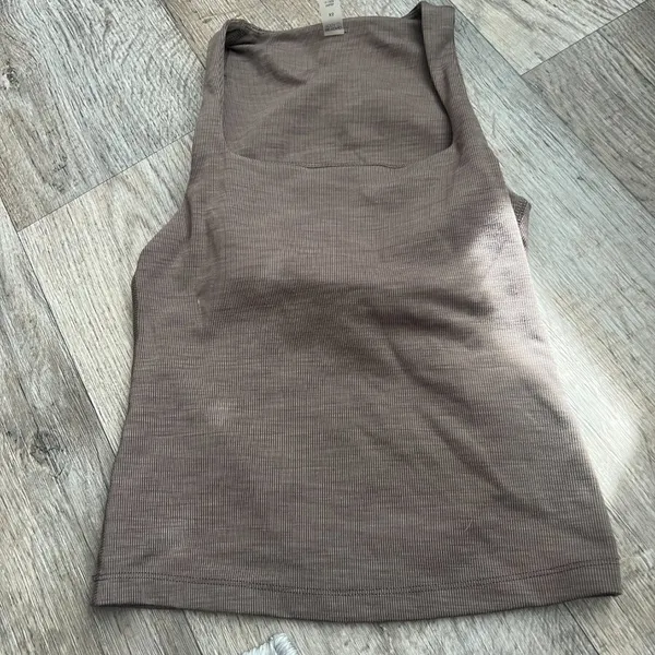 Beyond Yoga xs brown tank top - Image 4