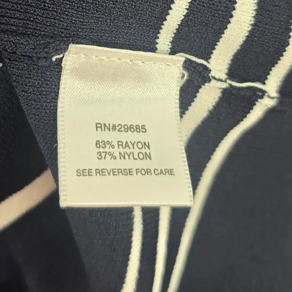 Pendleton Sweater Womens S V-Neck Navy Blue Striped 3/4 Sleeve EUC - Image 4