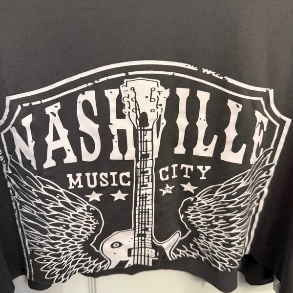 SHEIN Nashville Music City Graphic Cropped Tee - Image 3
