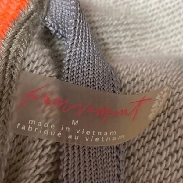 Free People Women's Gray Distressed Long Sleeve Hooded Hoodie Crop Sweatshirt M - Image 3
