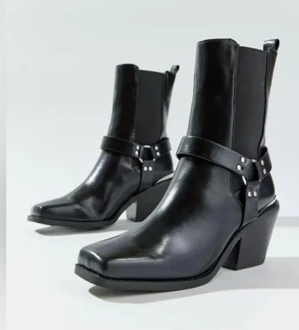 🆕 Urban Outfitters | Uo Lola Square Toe Boot | Black | Size: 8 - Image 5