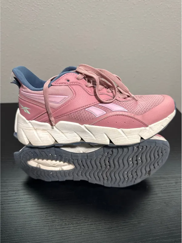 Reebok Pink and Blue Athletic Sneakers - Image 5
