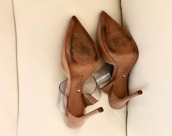 Sionne Clear Strap Pointed Toe Mule from the luxury footwear brand Schutz. Its avant-garde design combines classic elegance with modern details. Size 7 - Image 3