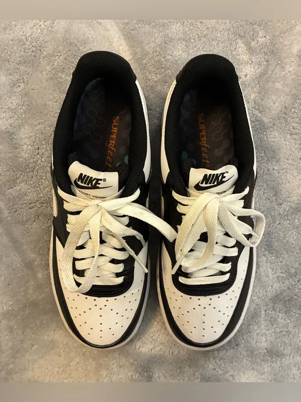 Women’s Nike Low-Top Sneakers - Black and White Leather Size 6 - Image 10