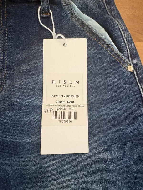Risen jeans dark high rise cargos - Image 2