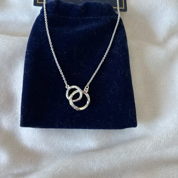 NEW Elegant Silver with stones Interlocking Circle Jewelry Set - Image 3