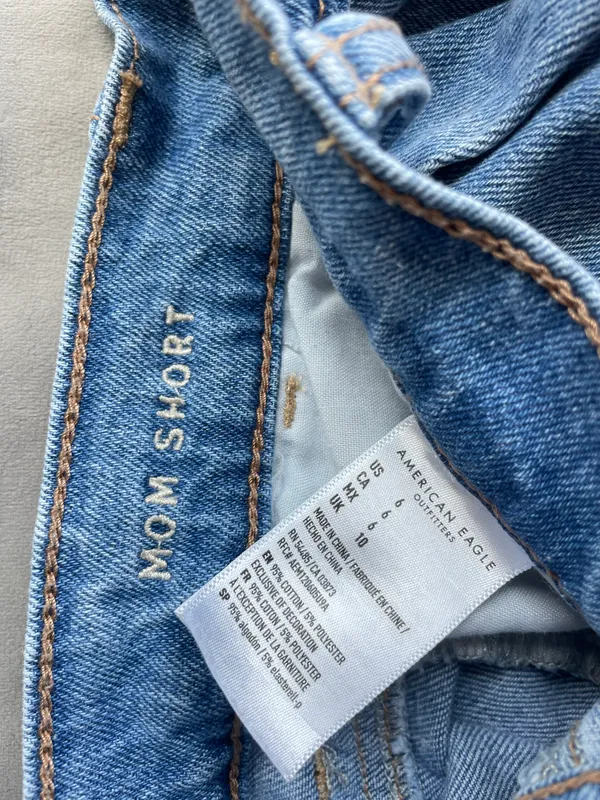American Eagle Outfitters Mom Shorts - Image 2