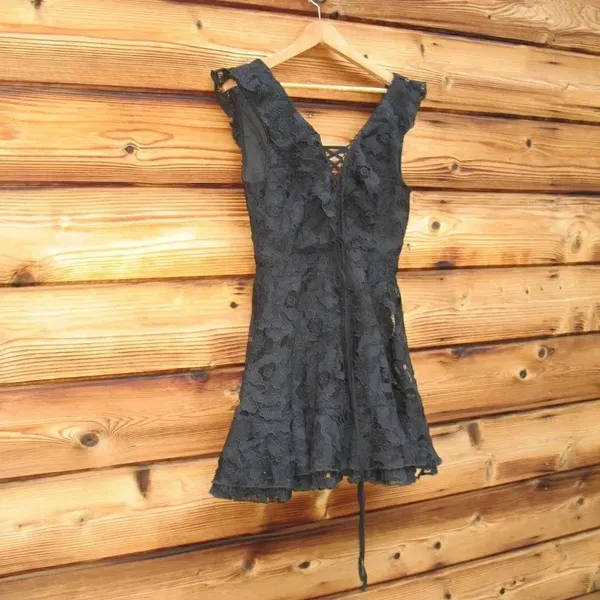 Michael Costello X Revolve Kandie Mini Lace Dress S - Image 4