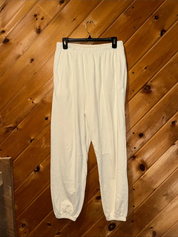 Free people movement oversized tofu white jogger sweatpants - Image 3