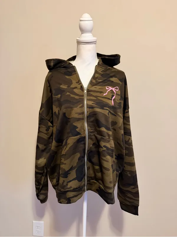 NWT Edikted Camo Bow Detail Oversize Zip Hoodie size medium - Image 8