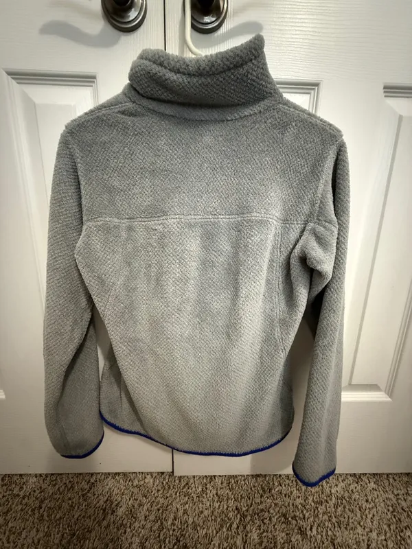 Patagonia Women’s Pullover - Image 2