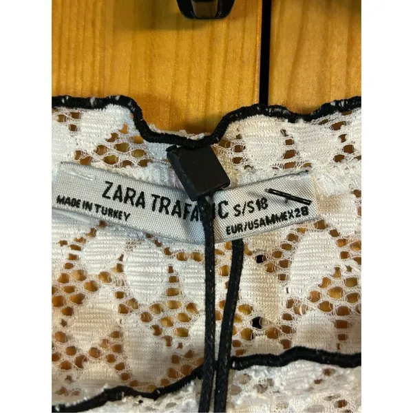 Zara Trafaluc White Floral Lace Shirt Size Small nwt (4962) - Image 3