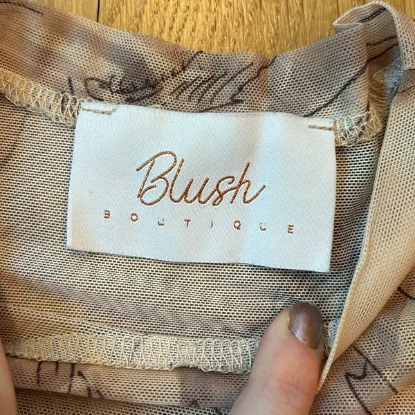 Blush Bodysuit Sheer Mesh Swan Print Long Sleeve Size Small - Image 5