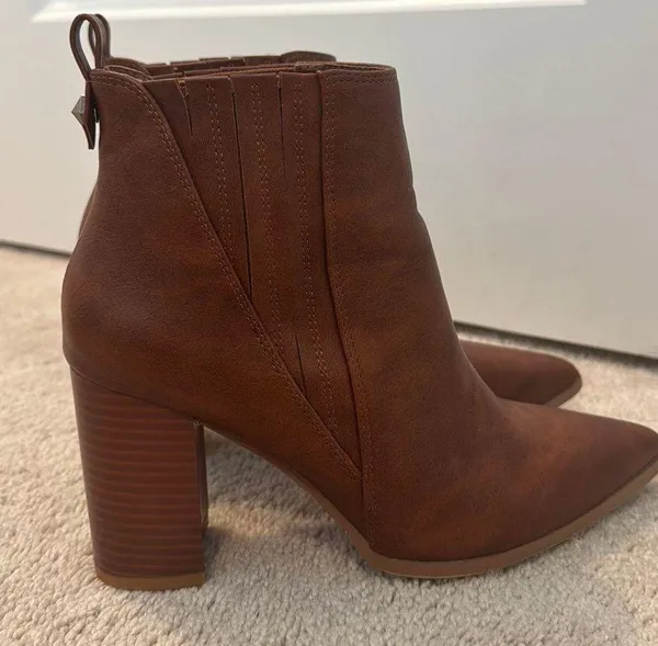 Pointed Toe Brown Ankle Boots Size 8 - Image 2