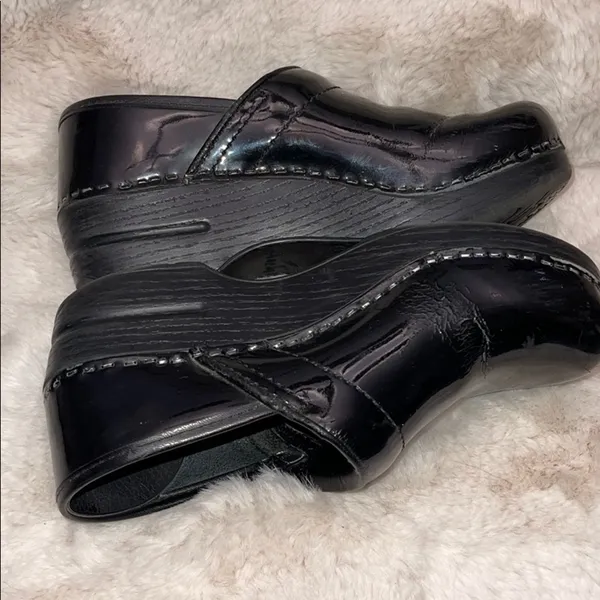 Dansko Clogs~~ Black Size 37 (US 6.5/7) - Image 3