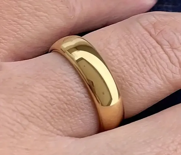 Stainless Steel Gold Plated Modern Minimalist 4mm Band Size 9 - Image 2