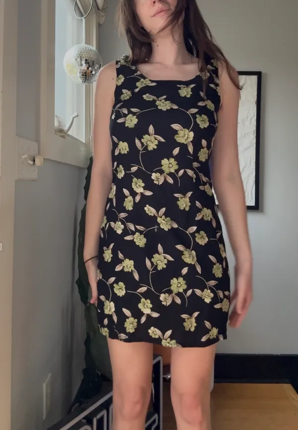 Vintage 90s Black Floral Hawaiian Mini Sun Dress 🔥 - Image 6