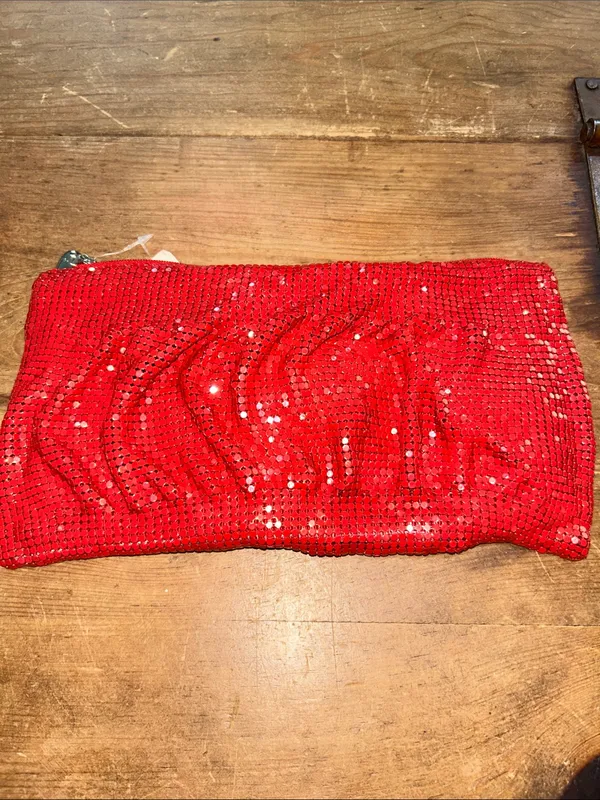 Red Mesh Sequin Ruched Clutch Evening Bag 10x5 NWT - Image 3