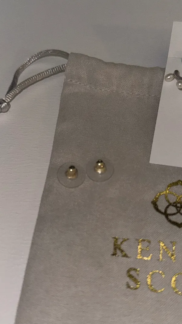 Kendra Scott Earrings - Image 4