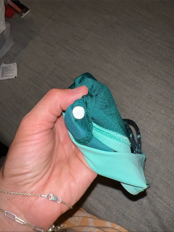 lululemon athletica Mint Green Strappy Sports Bra - Image 5