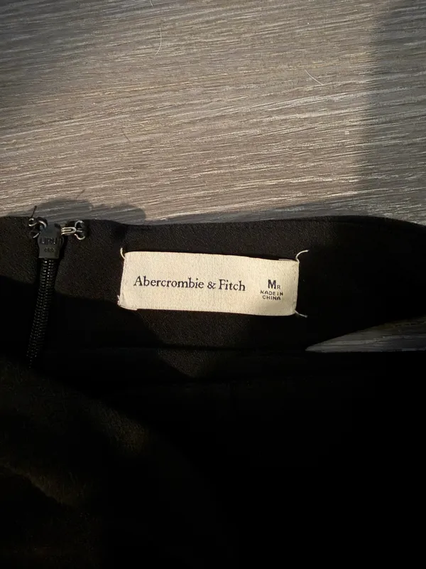 Abercrombie pants - Image 2