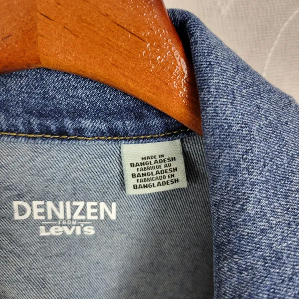 Levi's Denizen Womens Jacket Medium Blue Denim Buttoned Chest Pocket Collared‎ - Image 4