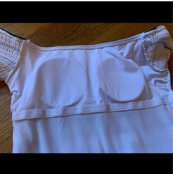 NWOT striped short sleeve off the shoulders Bikini set size M - Image 9