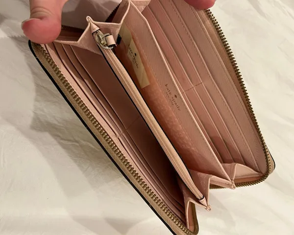 Kate Spade Wallet - Image 3